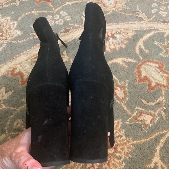 Donald J. Pliner Barri Rose Embellished Suede Booties - Picture 6 of 9